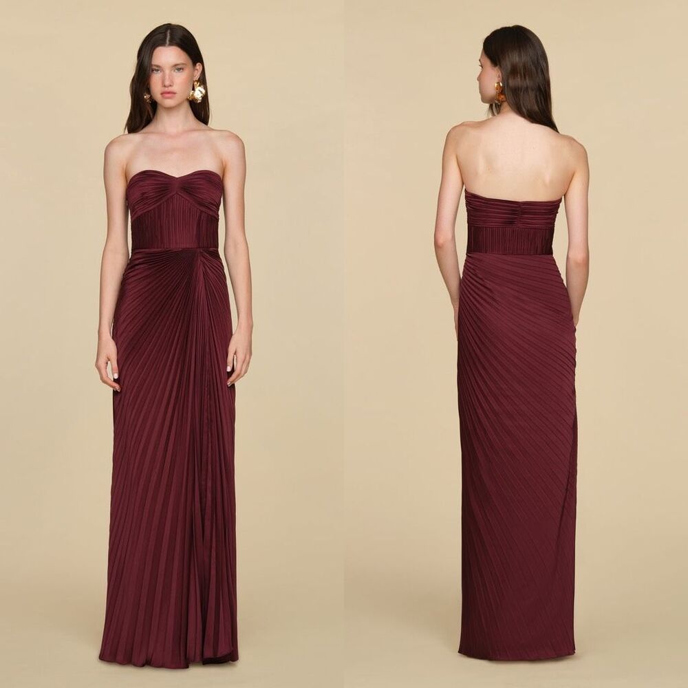 AMUR Joyceann Sweetheart Gown in Pinot Noir Size US 4 $658